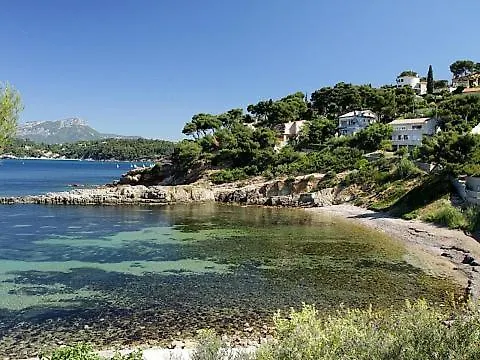 Le Clos Du Bonheur لو براديت بيت خشبي