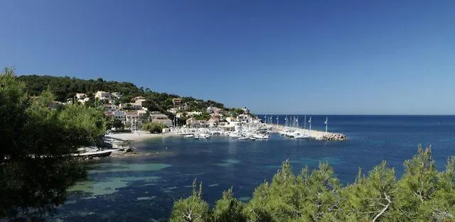 Le Clos Du Bonheur لو براديت